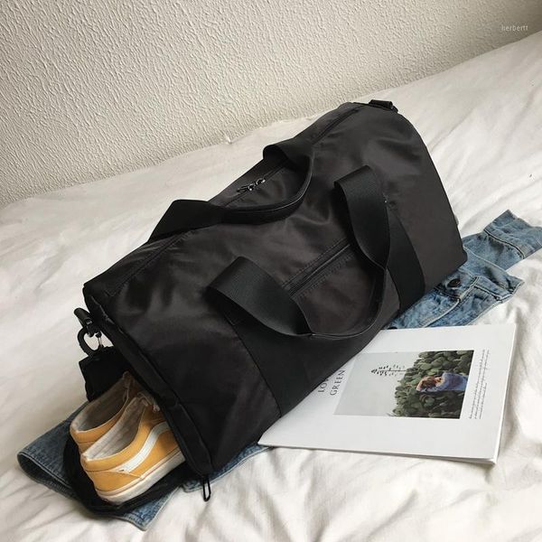 duffel bags portable travel bag men's short-distance luggage light waterproof business fitness shoulder slung large capacity1
duffel bags portable travel bag men's short-distance luggage light waterproof business fitness shoulder slung large capacity1