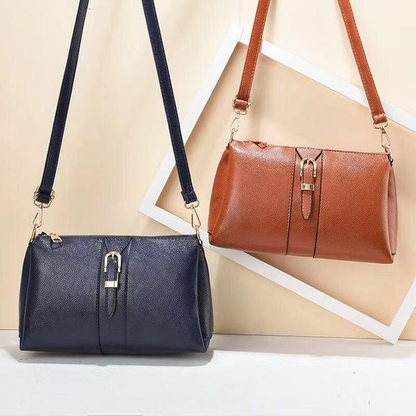 cross body simple trend middle-aged mother lady shoulder bag luxury leather women's messenger large capacity fashion satchel
cross body simple trend middle-aged mother lady shoulder bag luxury leather women's messenger large capacity fashion satchel