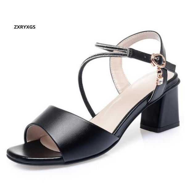 promotional rhinestones cowhide leather sandals woman shoes high heel sandals 2020 plus size open toe shoe summer women, Black
promotional rhinestones cowhide leather sandals woman shoes high heel sandals 2020 plus size open toe shoe summer women, Black