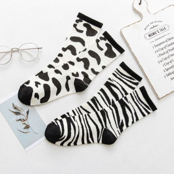 children korean street black board board socksand white leisure dairy cattle zebra socks hip hop skateboarding socks refxy
children korean street black board board socksand white leisure dairy cattle zebra socks hip hop skateboarding socks refxy