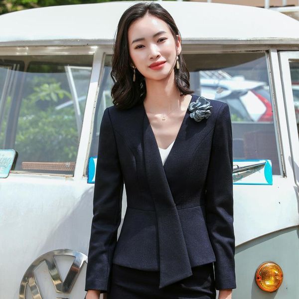 business wear elegant plus size women's suit skirt two-piece suit autumn and winter slim ladies long-sleeved jacket casual skirt1, White
business wear elegant plus size women's suit skirt two-piece suit autumn and winter slim ladies long-sleeved jacket casual skirt1, White