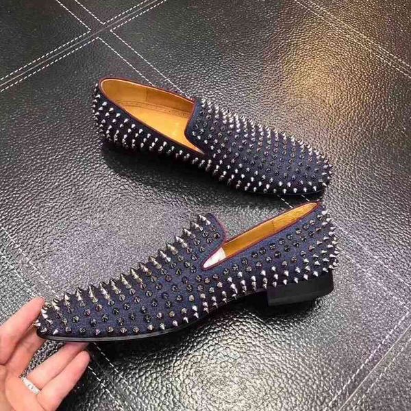 shoes italy handmade red bottom oxfords men's business flat loafers shoe rollerball spiked nude black suede with spikes
shoes italy handmade red bottom oxfords men's business flat loafers shoe rollerball spiked nude black suede with spikes