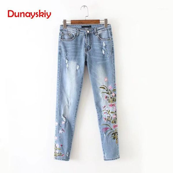 2020 spring summer new boyfriend jeans ripped high waist dense denim floral embroidered jeans for women plus size pencil pants1, Blue
2020 spring summer new boyfriend jeans ripped high waist dense denim floral embroidered jeans for women plus size pencil pants1, Blue