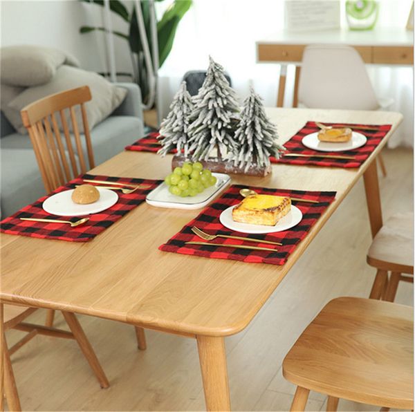 Cute Plaid Table Mat Placemat Red Black Plaid Table Cutlery Christmas Decoration Place Mat Tablecloth Xmas Home Party Decorations E102101