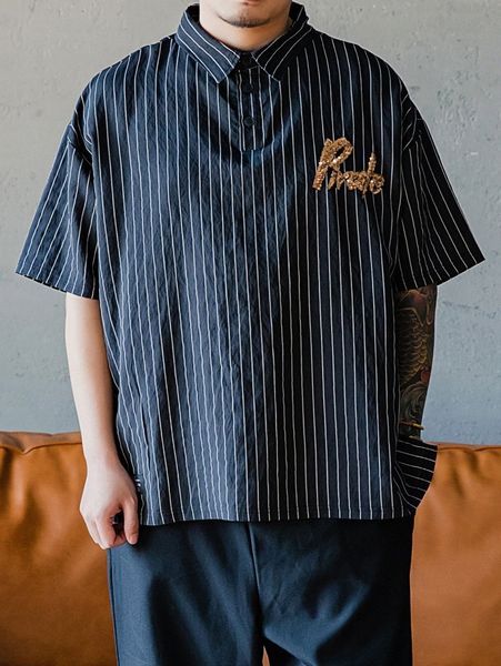 extended sizes men letter sequin detail striped print half button placket a9py#, White;black
extended sizes men letter sequin detail striped print half button placket a9py#, White;black