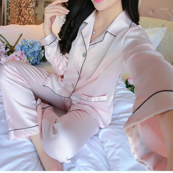 wholesale- new 2017 women ladies satin silk pajamas sets autumn winter v neck long sleeve +pants sleepwear nightwear set pyjama femme1, Black;red
wholesale- new 2017 women ladies satin silk pajamas sets autumn winter v neck long sleeve +pants sleepwear nightwear set pyjama femme1, Black;red