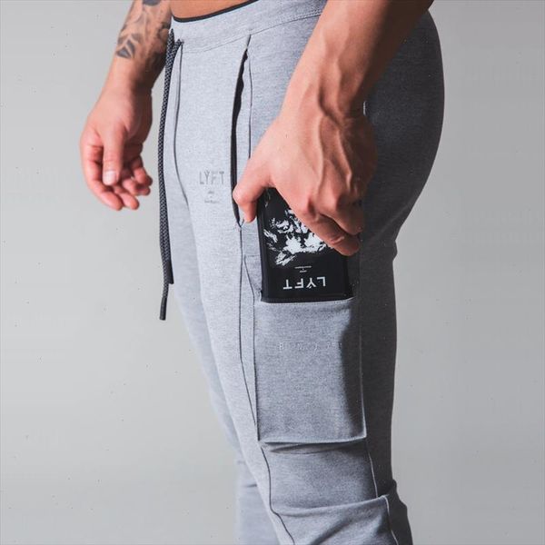 2020 mens pocket design jogging pants men gym fitness fitness pants man cotton jogging sports plus size training clothes, Black
2020 mens pocket design jogging pants men gym fitness fitness pants man cotton jogging sports plus size training clothes, Black