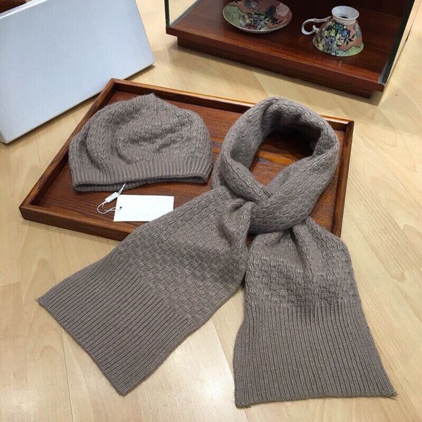 hat and scarf set ladies original single hat and scarf set beret rabbit cashmere cashmere material matching: warm and fashionable, very so, Blue;gray
hat and scarf set ladies original single hat and scarf set beret rabbit cashmere cashmere material matching: warm and fashionable, very so, Blue;gray