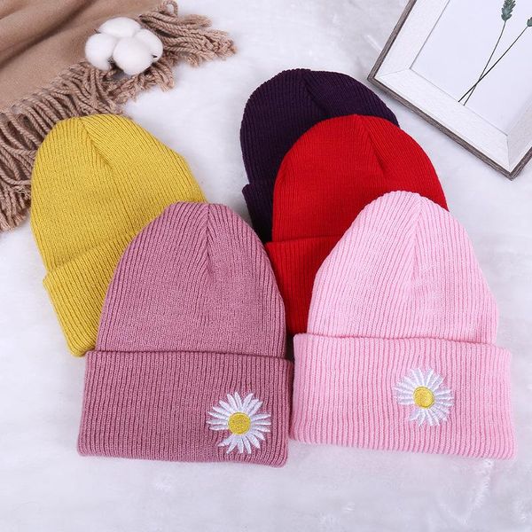 beanie/skull caps embroidery knitting hat her red paragraph with lovely cloth course joker little daisy, Blue;gray
beanie/skull caps embroidery knitting hat her red paragraph with lovely cloth course joker little daisy, Blue;gray
