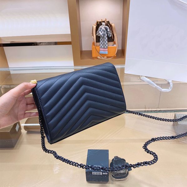 ladies women clutch women leather woc chain diagonal genuine handbag bag ladies sale classic luxurys fashion handbag new bag jvnbe, Red;black
ladies women clutch women leather woc chain diagonal genuine handbag bag ladies sale classic luxurys fashion handbag new bag jvnbe, Red;black