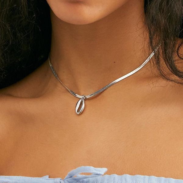 2021 summer beach girl jewelry alloy shell pendant necklace gothic flat snake chain necklace women choker for gifts, Silver
2021 summer beach girl jewelry alloy shell pendant necklace gothic flat snake chain necklace women choker for gifts, Silver