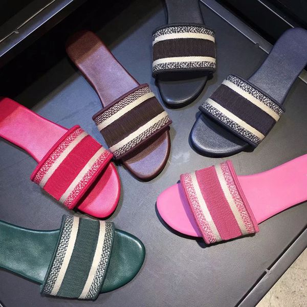 2021 new paris women sandals slippers embroidery sandal floral brocade flip flops summer striped beach slides ladies slippers loafers, Black
2021 new paris women sandals slippers embroidery sandal floral brocade flip flops summer striped beach slides ladies slippers loafers, Black