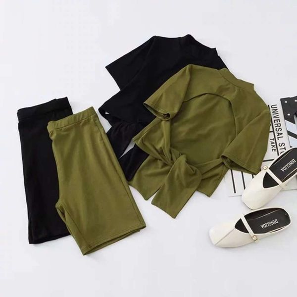 back wear and selling two front hollow lace up short sleeve t-shirt + high waist elastic slim pants sports suit women fashion, Gray
back wear and selling two front hollow lace up short sleeve t-shirt + high waist elastic slim pants sports suit women fashion, Gray