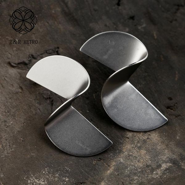 stud big gold silver color irregular ear earrings for women vintage unique simple accessories jewelry gift decoration pendientes, Golden;silver
stud big gold silver color irregular ear earrings for women vintage unique simple accessories jewelry gift decoration pendientes, Golden;silver