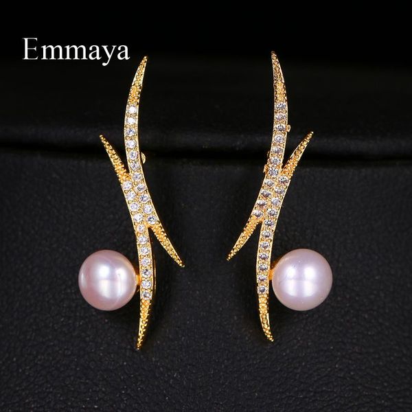 stud emmaya modern design gold line appearance with pearl symmetrical style for women luxury crystal jewellry in fashionable dinner, Golden;silver
stud emmaya modern design gold line appearance with pearl symmetrical style for women luxury crystal jewellry in fashionable dinner, Golden;silver