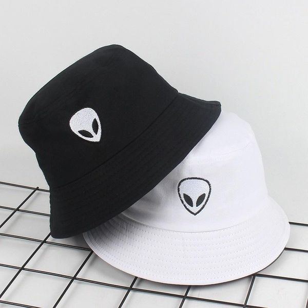 cloches 2021 fashion embroidered alien foldable bucket hat beach sun street headwear fisherman outdoor cap for men woman caps1, Blue;gray
cloches 2021 fashion embroidered alien foldable bucket hat beach sun street headwear fisherman outdoor cap for men woman caps1, Blue;gray