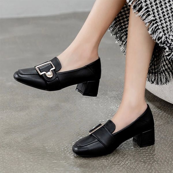 plus size 41 spring women boat shoes pearl pumps square heeled ladies shoes metal buckle mid heeld dress shoe zapatos muje 8910n #l59w, Black
plus size 41 spring women boat shoes pearl pumps square heeled ladies shoes metal buckle mid heeld dress shoe zapatos muje 8910n #l59w, Black