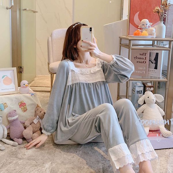 new pajamas nightgowns robe gown women autumn and winter thin silver fox court princess wind lovely girl golden velvet housewear lingerie, Black;red
new pajamas nightgowns robe gown women autumn and winter thin silver fox court princess wind lovely girl golden velvet housewear lingerie, Black;red