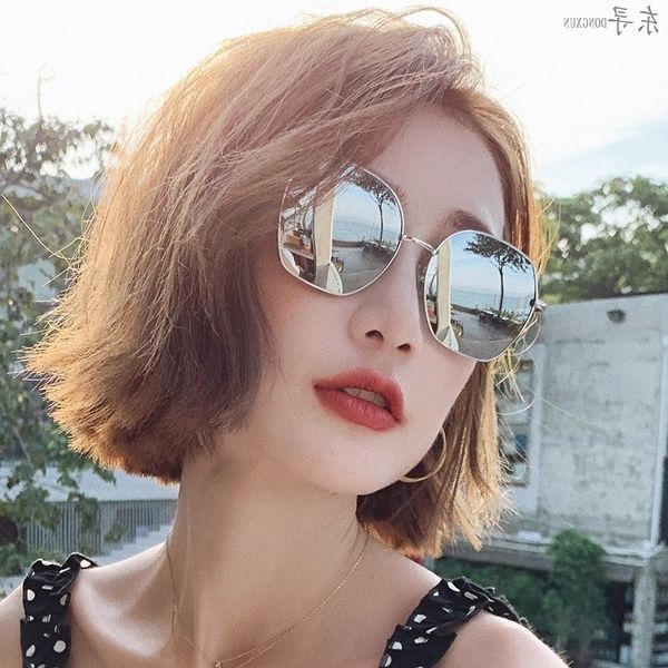 blkorean looking ins 2020 new version chaoyuan face street sred sunscreen sunshade sunglasses for women cycling m l, White;black
blkorean looking ins 2020 new version chaoyuan face street sred sunscreen sunshade sunglasses for women cycling m l, White;black