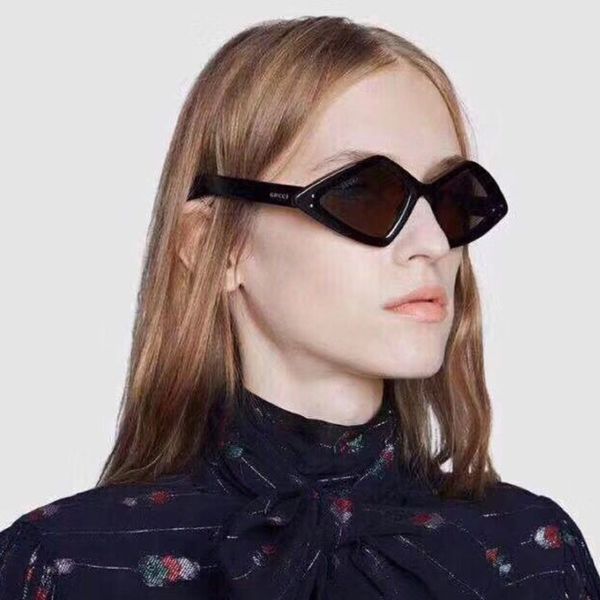 new irregular sunglasses women 2019 fashion trend rivet small frame triangle show sun glasses vintage female eyewear shade uv400, White;black
new irregular sunglasses women 2019 fashion trend rivet small frame triangle show sun glasses vintage female eyewear shade uv400, White;black