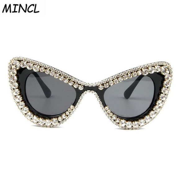 sunglasses year women cat shaped diamonds frame golden metal frames retro fashion party lady flat sun glasses fml, White;black
sunglasses year women cat shaped diamonds frame golden metal frames retro fashion party lady flat sun glasses fml, White;black