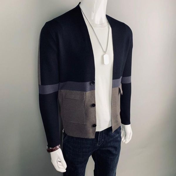 men's sweaters sweater outside spring and autumn 2021 clothing korean fashion casual color matching knitted cardigan, White;black
men's sweaters sweater outside spring and autumn 2021 clothing korean fashion casual color matching knitted cardigan, White;black