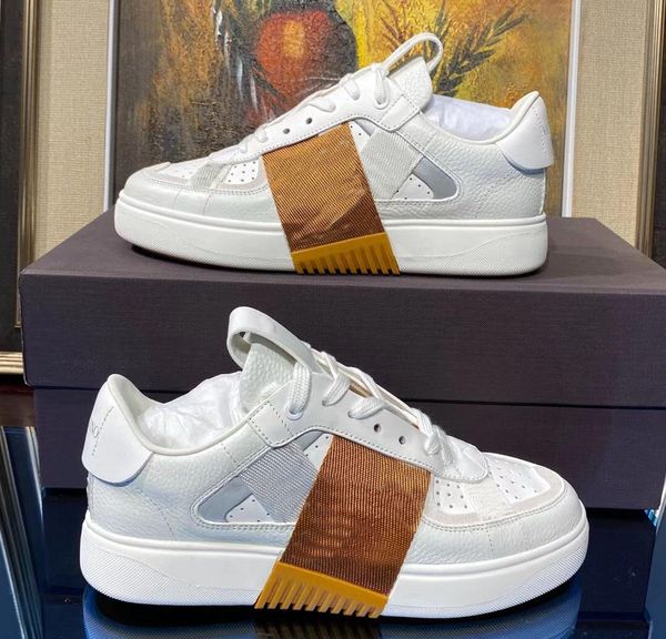 size 5-12 real leather men and women calfskin vl7n sneaker chaussures de designer sports loafers running martin platform casual boots 8272
size 5-12 real leather men and women calfskin vl7n sneaker chaussures de designer sports loafers running martin platform casual boots 8272