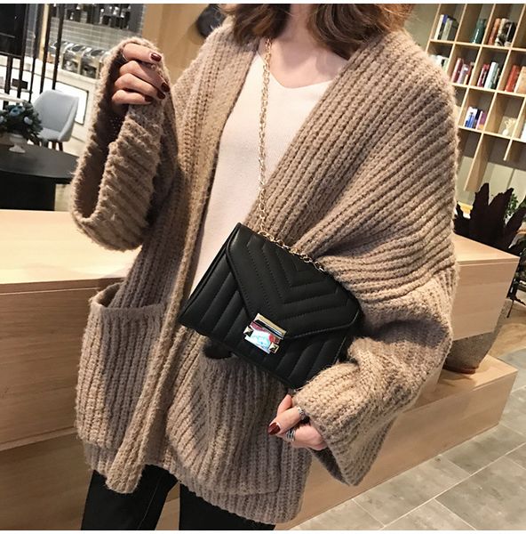 hbp fashion rivet chain women designer pu leather crossbody bags for women 2021 simple fashion shoulder bag lady luxury small handbags 527
hbp fashion rivet chain women designer pu leather crossbody bags for women 2021 simple fashion shoulder bag lady luxury small handbags 527