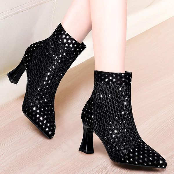 35-40 plus size women ankle boots crystal rhinestones high heeled boots mujer female autumn winter zip party pumps, Black
35-40 plus size women ankle boots crystal rhinestones high heeled boots mujer female autumn winter zip party pumps, Black
