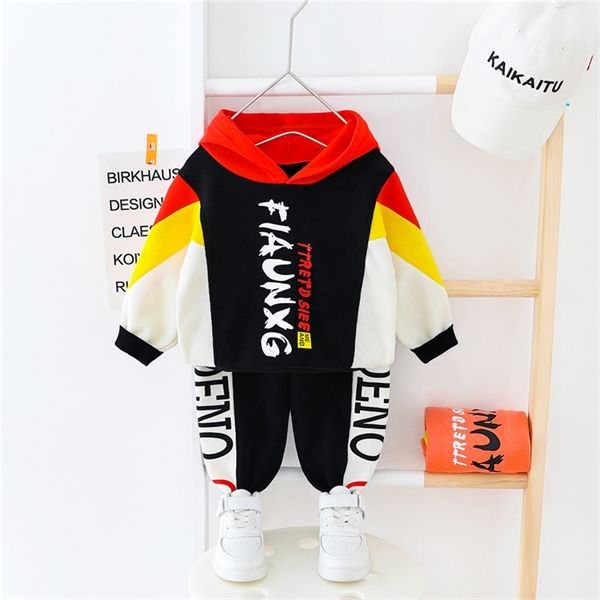 hylkidhuose 2020 spring toddler clothing sets baby girls boys patchwork hooded t shirt pants casual sports children clothes 1021, White
hylkidhuose 2020 spring toddler clothing sets baby girls boys patchwork hooded t shirt pants casual sports children clothes 1021, White