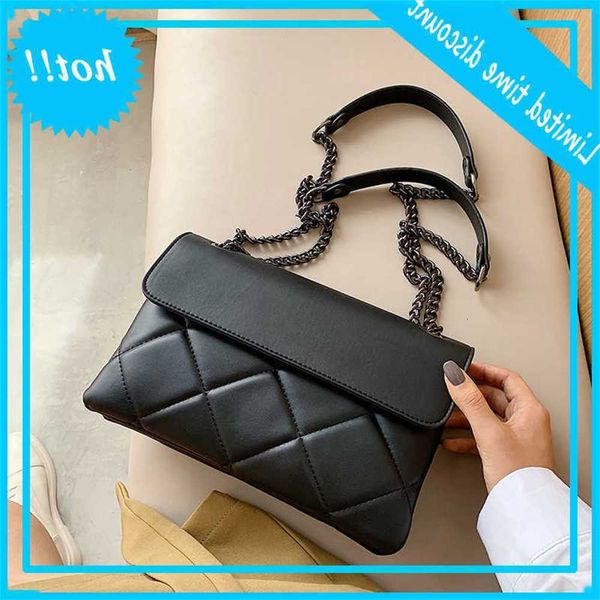 pu leather shoulder bag crossbody for women 2021 designer sheet handbags fashion chain design simple flap bags
pu leather shoulder bag crossbody for women 2021 designer sheet handbags fashion chain design simple flap bags