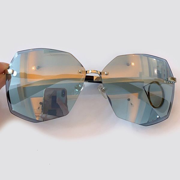 women luxury vintage design brand oversized women/men sunglasses rimless 2020 goggle de oculos sol gafas dtoar cukkl, White;black
women luxury vintage design brand oversized women/men sunglasses rimless 2020 goggle de oculos sol gafas dtoar cukkl, White;black