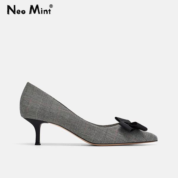 dress shoes elegant houndstooth women pumps bowknot office woman 2021 pointed toe ladies kitten heels 5cm high, Black
dress shoes elegant houndstooth women pumps bowknot office woman 2021 pointed toe ladies kitten heels 5cm high, Black