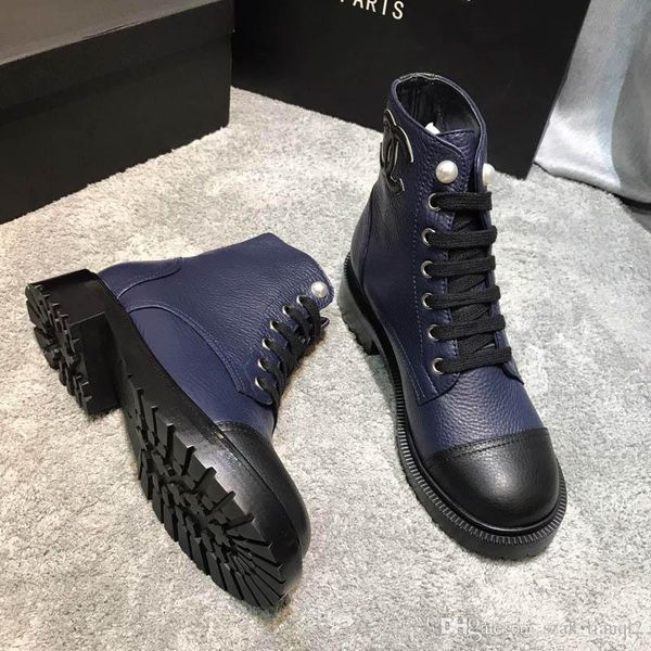 2020 new fashion ladies short boots stylish comfortable leather women short boots color motorcycle martin boots size 35-41 ch, Black
2020 new fashion ladies short boots stylish comfortable leather women short boots color motorcycle martin boots size 35-41 ch, Black