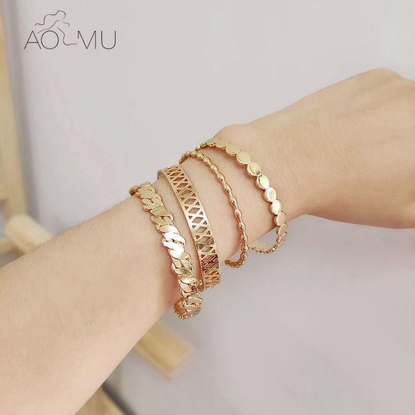 charm bracelets aomu 2021 geometric irregular weave cutout doudou wave golden metal brushed c shape opening bracelet for women party jewelry, Golden;silver
charm bracelets aomu 2021 geometric irregular weave cutout doudou wave golden metal brushed c shape opening bracelet for women party jewelry, Golden;silver