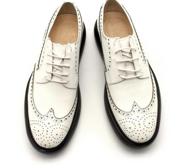 2020 new arrival men black patent leather shoes party and wedding men dress shoes luxurious handmade loafers male's flats
2020 new arrival men black patent leather shoes party and wedding men dress shoes luxurious handmade loafers male's flats
