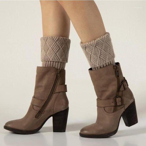 1 pair warmers autumn winter knitting boot socks fashion women buttons leg short hollow boot cuff knitting socks1, Black;white
1 pair warmers autumn winter knitting boot socks fashion women buttons leg short hollow boot cuff knitting socks1, Black;white