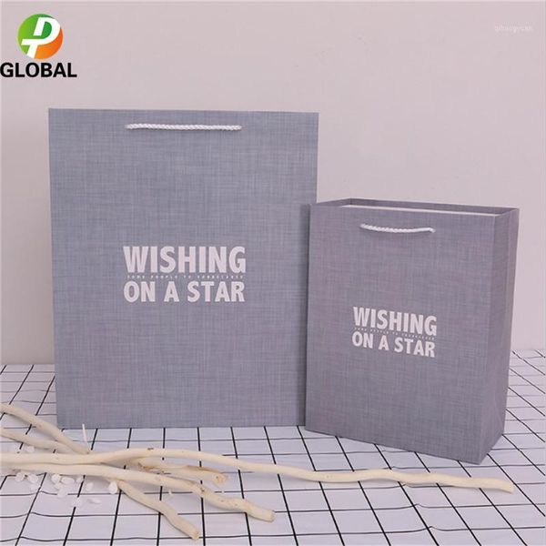 d&p 10pcs wedding gift bag paper bag hand gift birthday party paper tote can be customiz 18*23*10cm /26*32*12 cm1 
d&p 10pcs wedding gift bag paper bag hand gift birthday party paper tote can be customiz 18*23*10cm /26*32*12 cm1