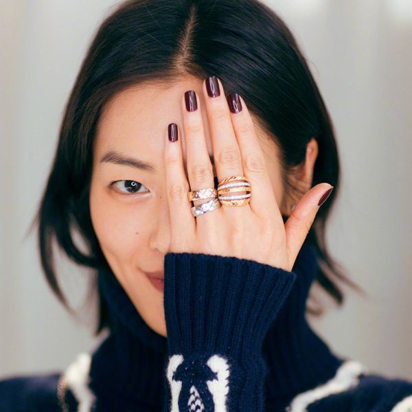 hip hop fashion personal jewelry multi-layer liu wen female micro-inlaid rhinestone ring contrasting pattern niche finger rings gifts, Silver
hip hop fashion personal jewelry multi-layer liu wen female micro-inlaid rhinestone ring contrasting pattern niche finger rings gifts, Silver