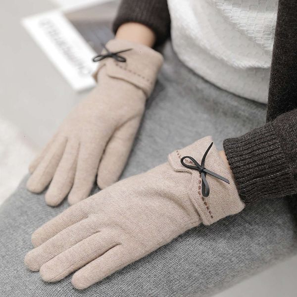 and women' plush autumn woolen warm gloves cold proof cotton five finger korean fashion touch screen winter, Blue;gray
and women' plush autumn woolen warm gloves cold proof cotton five finger korean fashion touch screen winter, Blue;gray