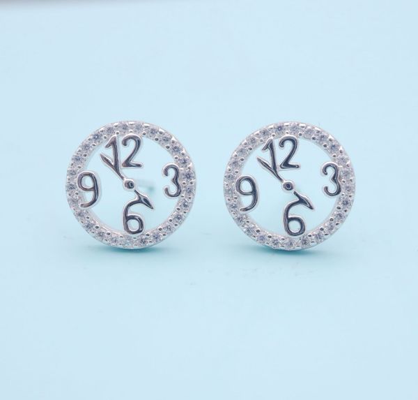 hengsheng s925 silver cross-border one product dropshipping clock fashion korean style simple zircon ear studs womens earrings, Golden
hengsheng s925 silver cross-border one product dropshipping clock fashion korean style simple zircon ear studs womens earrings, Golden