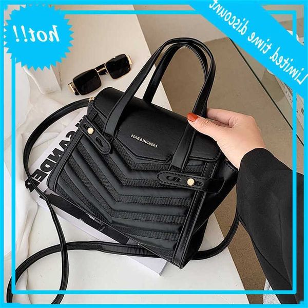 winter large shoulder bag black v-line bags handheld leather pu female luxury handbags women tasks designer sac a most important femme
winter large shoulder bag black v-line bags handheld leather pu female luxury handbags women tasks designer sac a most important femme