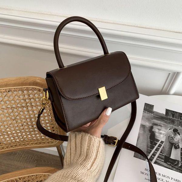 cross body 2021 tidal advanced sense retro stiletto bag simple handheld small square
cross body 2021 tidal advanced sense retro stiletto bag simple handheld small square