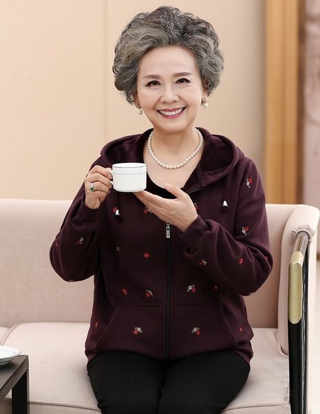 2021 new middle-aged and elderly women's new spring printing plus velvet jacket outwear mother with hood xl 4xl sports clothes iv57 a, Black;brown
2021 new middle-aged and elderly women's new spring printing plus velvet jacket outwear mother with hood xl 4xl sports clothes iv57 a, Black;brown
