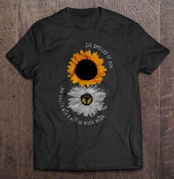 she smelled of sun and daisies with a hint of river water sunfower shadow daisy peace version women sport hooded sweatshirt hoodie t shirt
she smelled of sun and daisies with a hint of river water sunfower shadow daisy peace version women sport hooded sweatshirt hoodie t shirt