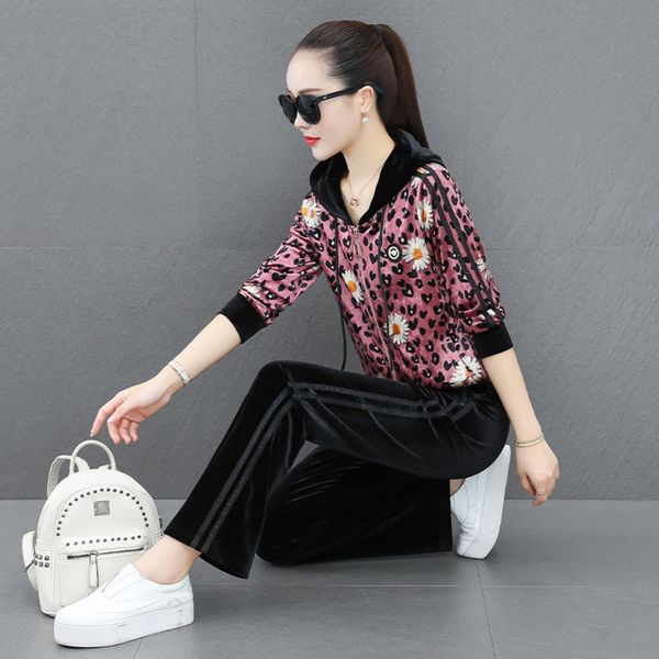 fashion and leisure pants gold velvet suit women's autumn 2020 korean loose style and color wide leg pants wide leg pantsage reduction, Gray
fashion and leisure pants gold velvet suit women's autumn 2020 korean loose style and color wide leg pants wide leg pantsage reduction, Gray