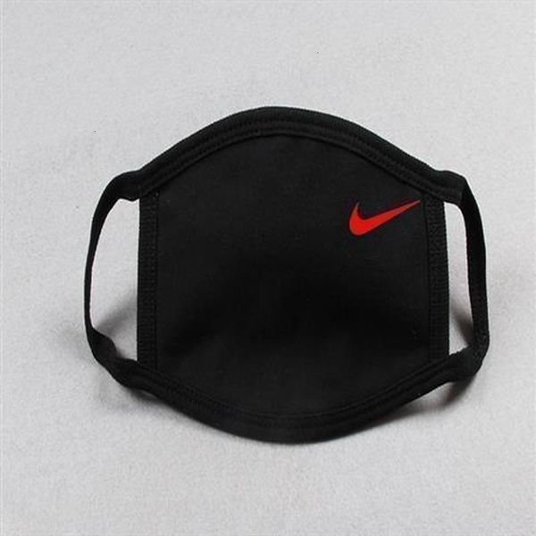 new designer wholesale fashion masks protective factory cotton washable reusable cloth sports style face mask man woman 9 rnjgf
new designer wholesale fashion masks protective factory cotton washable reusable cloth sports style face mask man woman 9 rnjgf