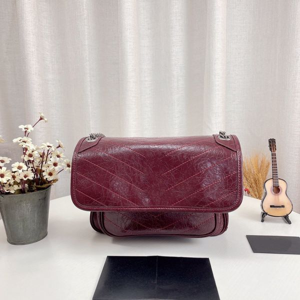 luxurys yl designers bag genuine leather women handbag fashion female crossbody handbags tote lady shoulder vintage bag s wallet luxury luxu
luxurys yl designers bag genuine leather women handbag fashion female crossbody handbags tote lady shoulder vintage bag s wallet luxury luxu