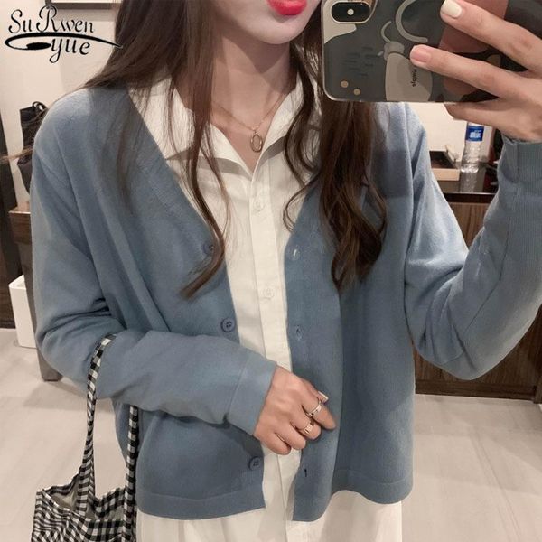 casual v-neck women long sleeve cardigan knitted solid singel breasted winter clothes women loose thin women's sweaters 11753, White
casual v-neck women long sleeve cardigan knitted solid singel breasted winter clothes women loose thin women's sweaters 11753, White
