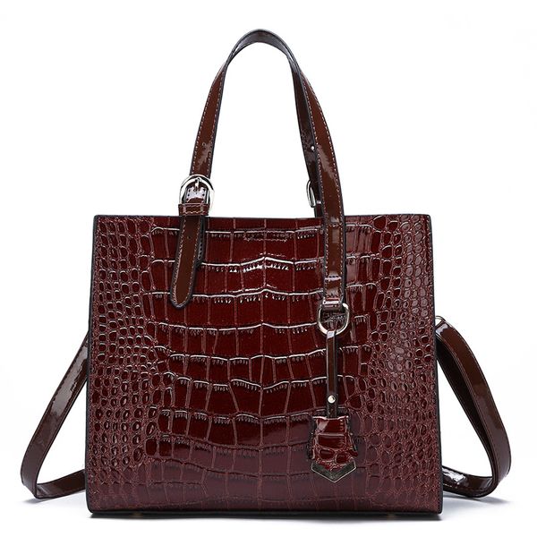 2020 solds new shoulder handbag fashion handbag messenger bag large capacity handbag alligator designer crossbody bags
2020 solds new shoulder handbag fashion handbag messenger bag large capacity handbag alligator designer crossbody bags
